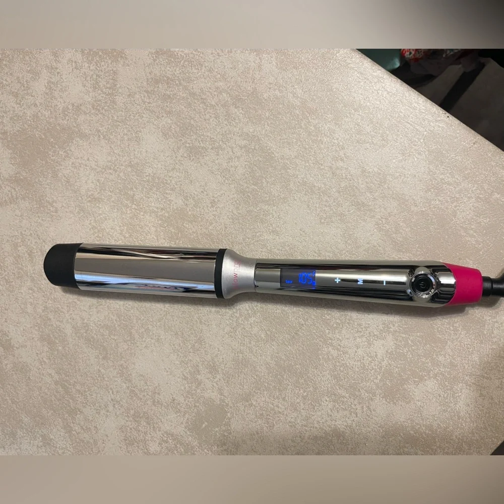 Pink and Silver Wave Maker Curling Wand